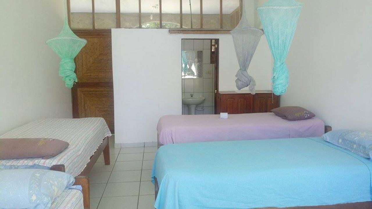 Lobo Hostel - Rurrenabaque (Adults Only) Экстерьер фото