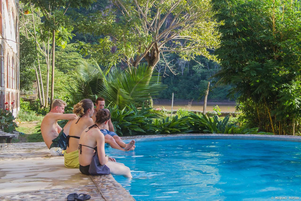 Lobo Hostel - Rurrenabaque (Adults Only) Экстерьер фото